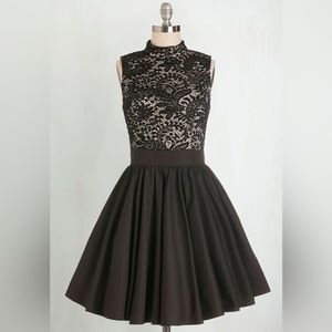 ModCloth Dancers Delight Dress Size 2